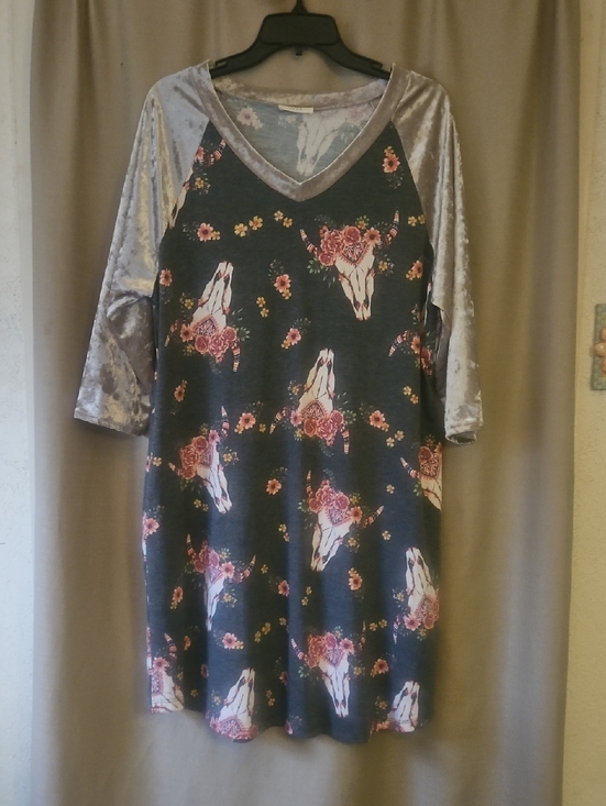 ODDY Dresses & Skirts - EUC ODDY Dress